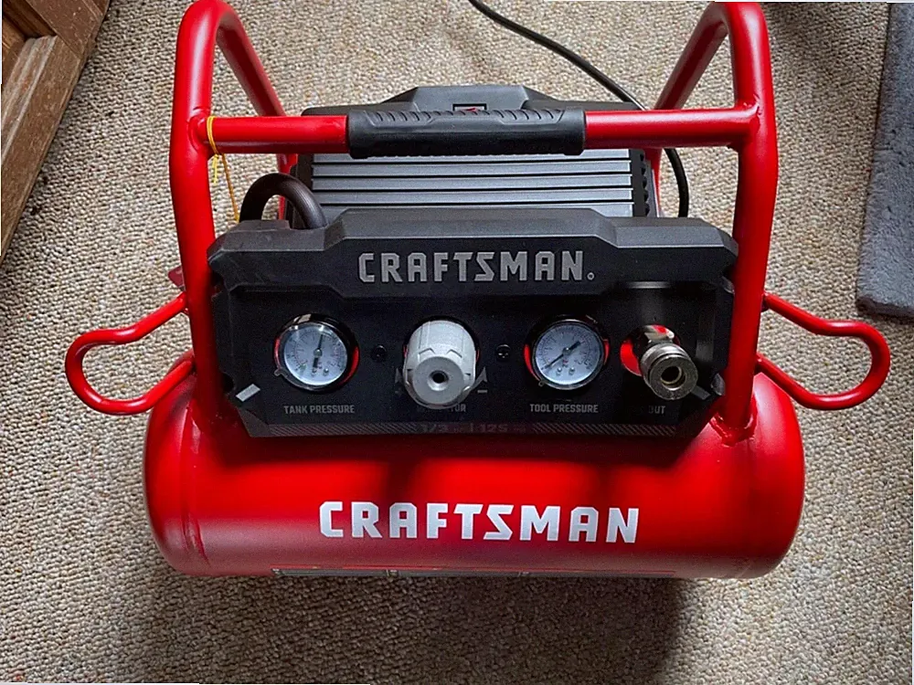 CRAFTSMAN Air Compressor, 2 Gallon Portable Air Compressor 1/3HP Max 125 PSI